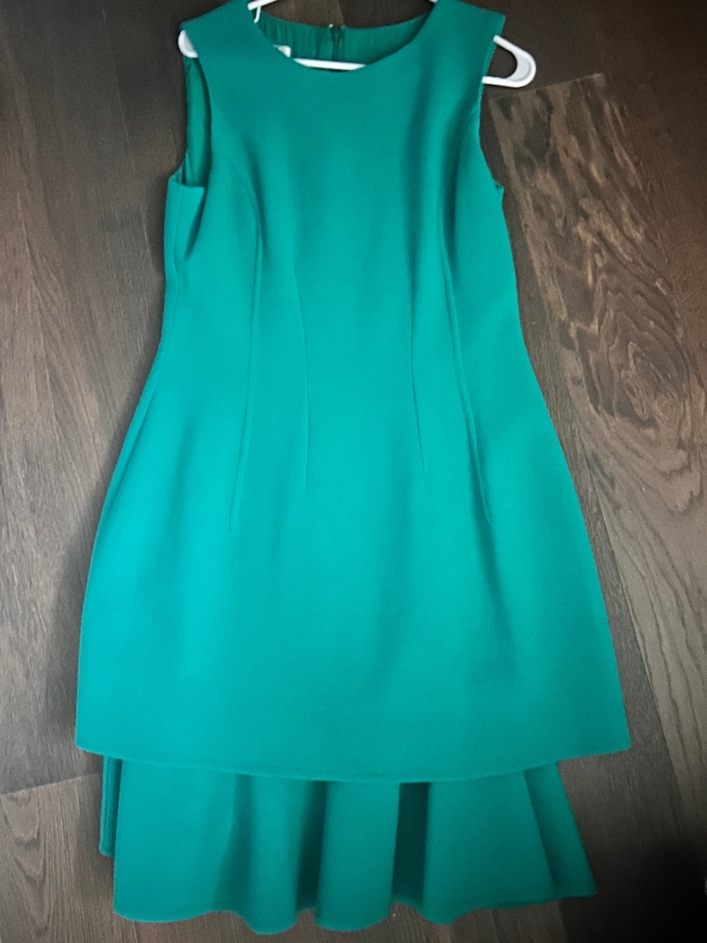 Green Oscar DeLa Renta dress